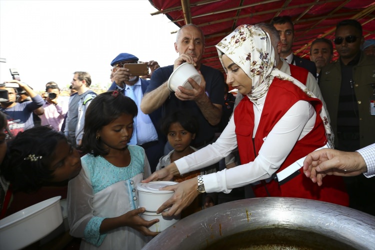 Başbakan Yıldırım'dan Arakanlı müslümanlara ziyaret 13