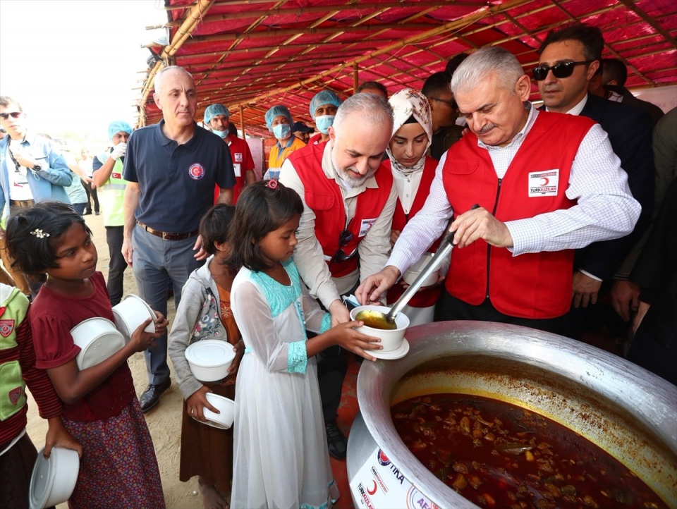 Başbakan Yıldırım'dan Arakanlı müslümanlara ziyaret 16