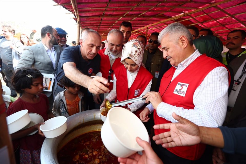 Başbakan Yıldırım'dan Arakanlı müslümanlara ziyaret 22