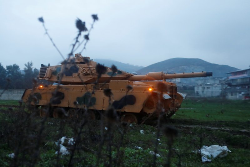 Türk tankları Reyhanlı'da 12