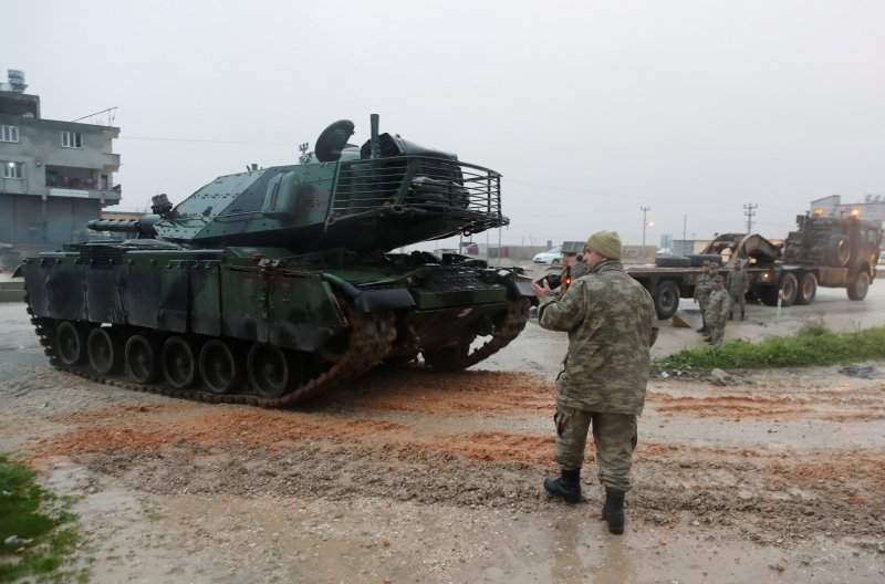 Türk tankları Reyhanlı'da 8