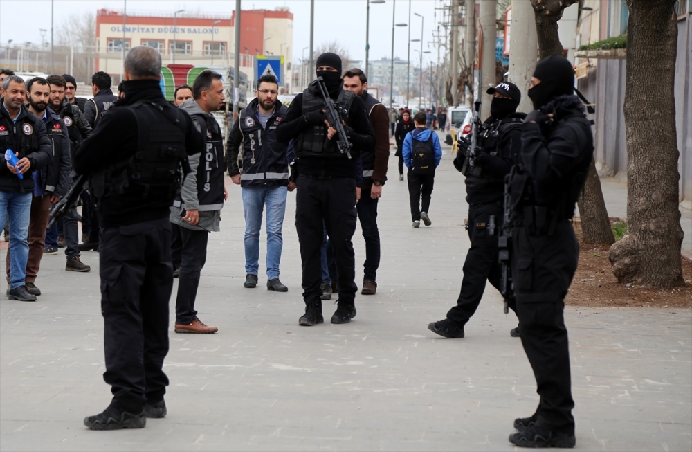 Diyarbakır'da hava destekli narkotik uygulaması 2