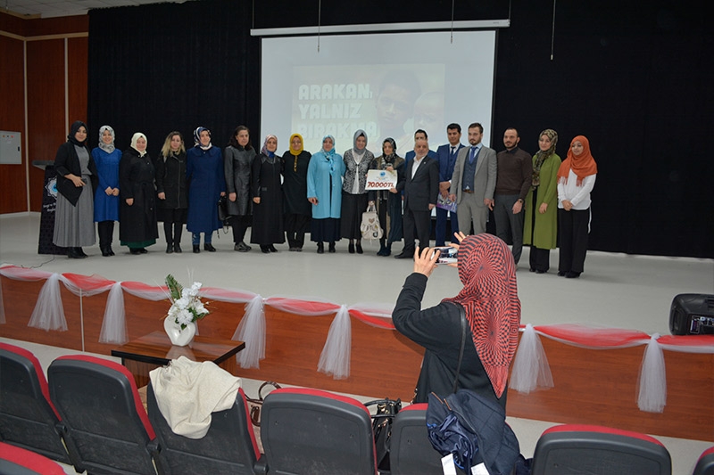 Yardımsever öğrenciler Arakanlı mazlumlar için bağış yaptı 4