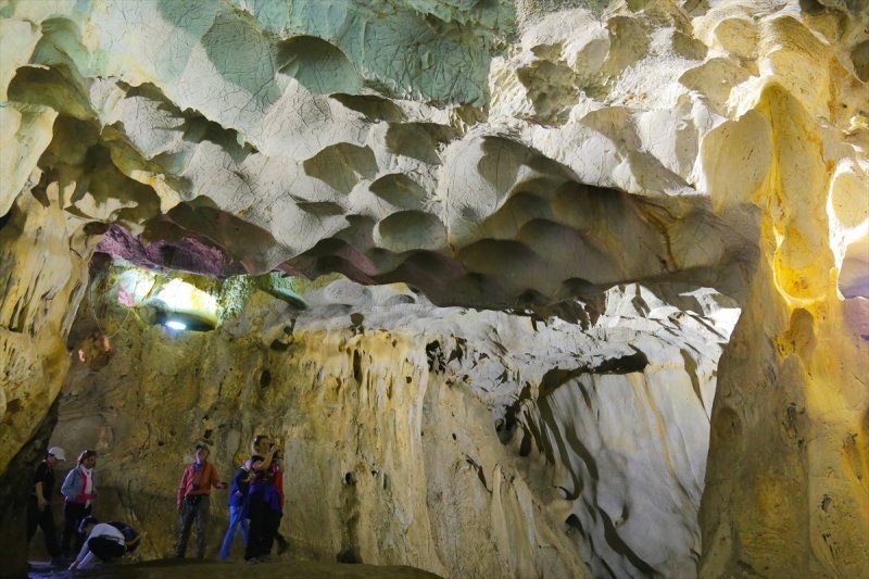 500 bin yıl öncesine ışık tutan mağara: Karain 3
