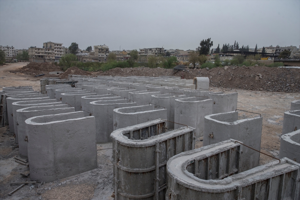 Afrin’de teröristlerin beton fabrikası bulundu 1