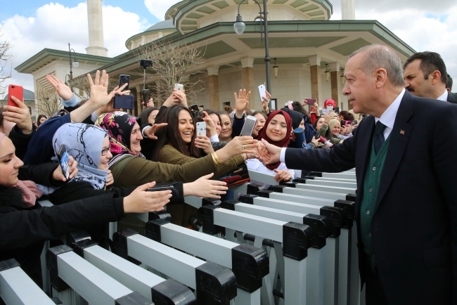 Cumhurbaşkanı Erdoğan, Almanya'dan gelen Türk gençleriyle buluştu 6