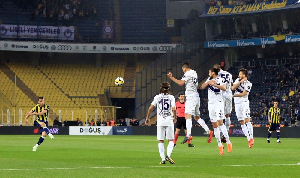 Fenerbahçe Osmanlıspor maçından kareler 4