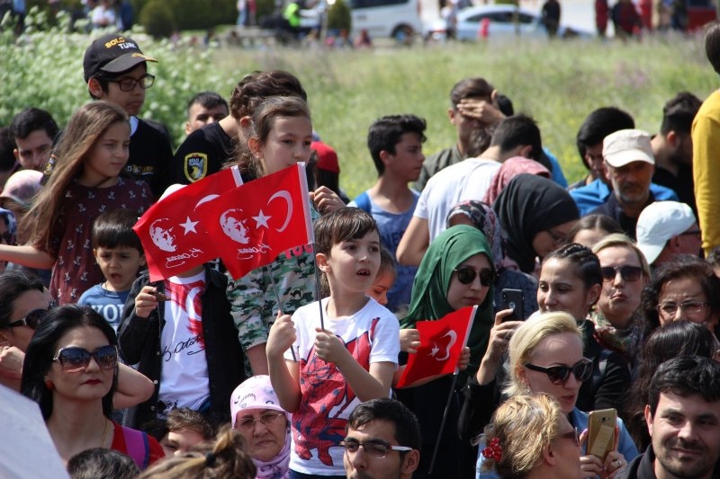 SoloTürk'ten nefes kesen gösteri 13