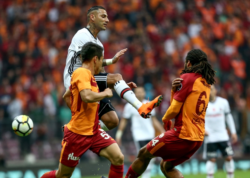 Galatasaray Beşiktaş maçında kareler 4