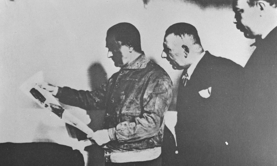 Arşiv görüntüleriyle 'Atatürk' 1