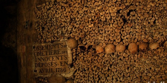 Paris’te Yeraltı Mezarı: Catacombes de Paris 10