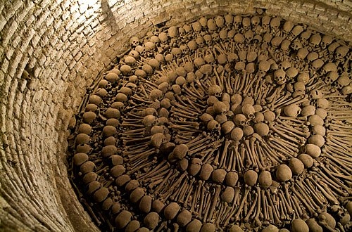 Paris’te Yeraltı Mezarı: Catacombes de Paris 4