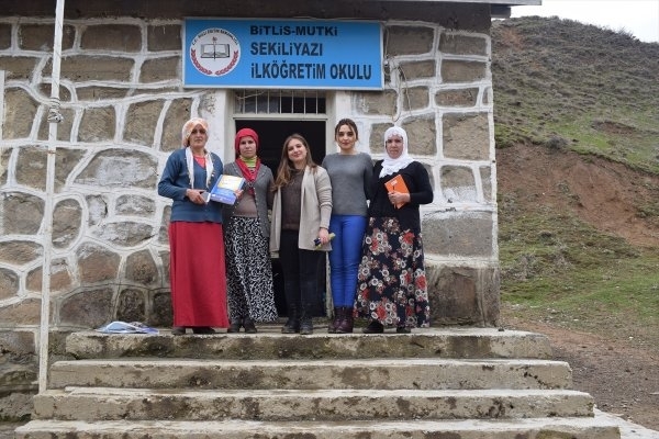 Bitlisli kadınlara okuma yazma 2