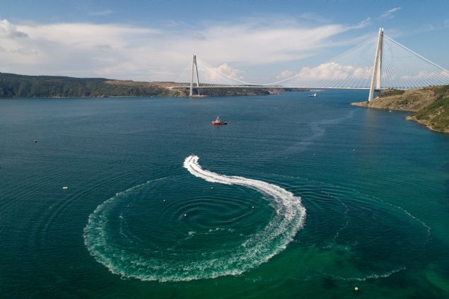 İşte Türk milletine göğüs kabartan tim: SAT 7