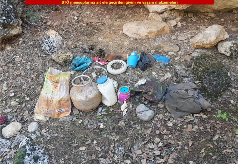 Diyarbakır'da saldırı hazırlığındaki 3 PKK'lı terörist yakalan 16