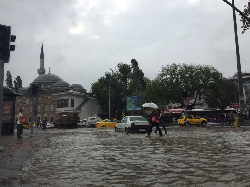 İstanbul'dan yağmur manzaraları... 28