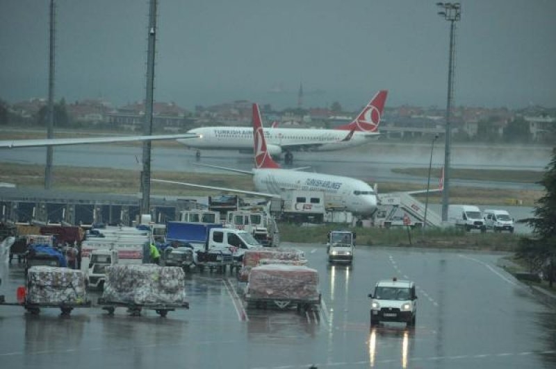 İstanbul'dan yağmur manzaraları... 32