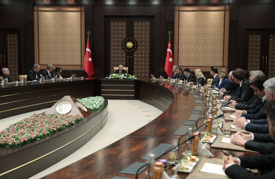 Erdoğan ile sinema sektörü temsilcileri bir araya geldi! 22