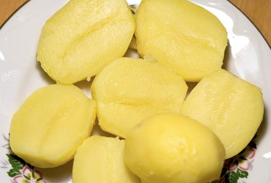 Patates yiyerek zayıflamak mümkün! İşte haşlanmış patates diyeti 2