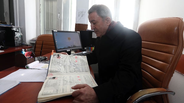 37 yıl sonra aynı makam odasında 4