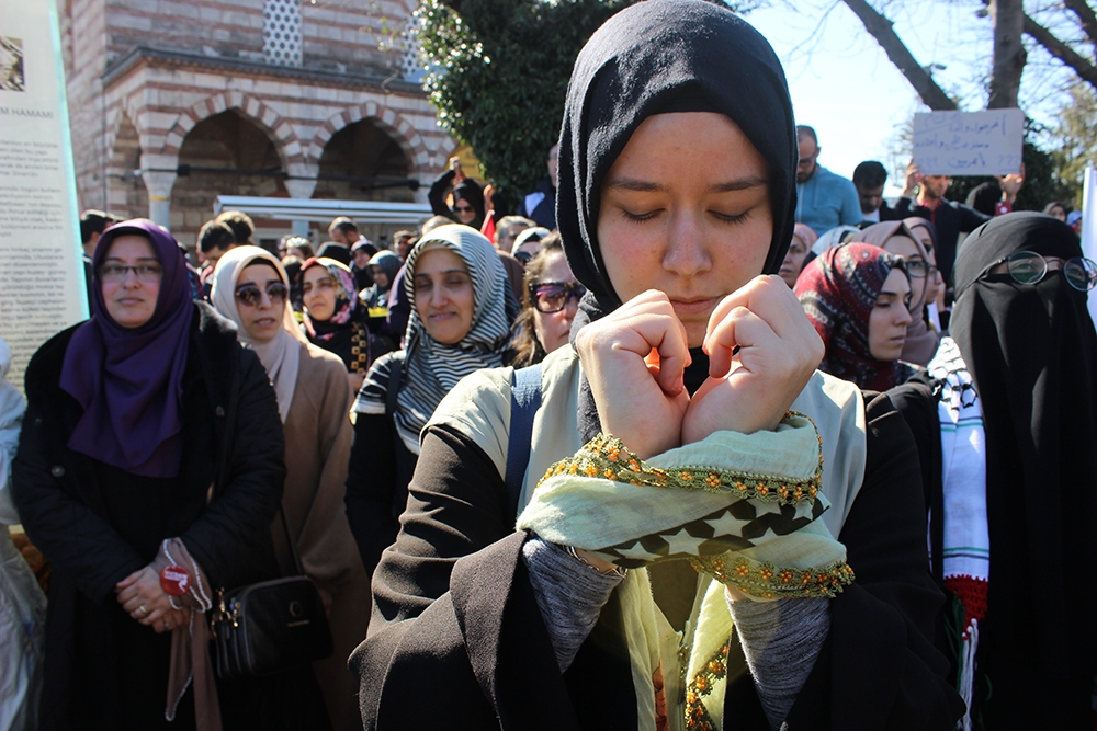 İnsanlık için ses verdiler 9