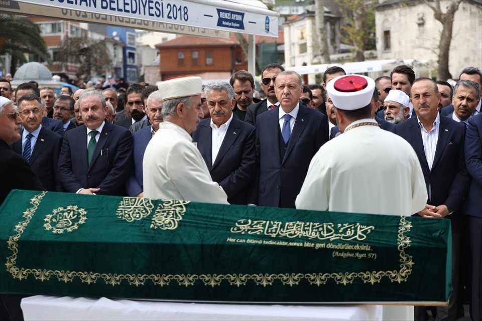 Beraber omuz verdiler! Hayati Yazıcı'nın acı günü... 11