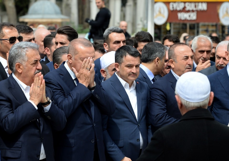 Beraber omuz verdiler! Hayati Yazıcı'nın acı günü... 7