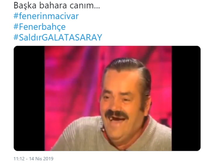 Kadıköy'de seri 20 yıla çıktı sosyal medya yıkıldı! İşte o capsler. 4