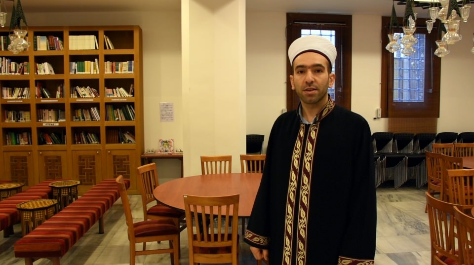 Japonya'da bir Türk eseri 'Tokyo Camisi' 13