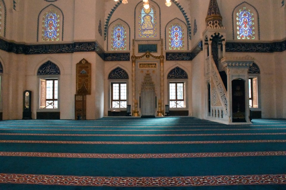 Japonya'da bir Türk eseri 'Tokyo Camisi' 5