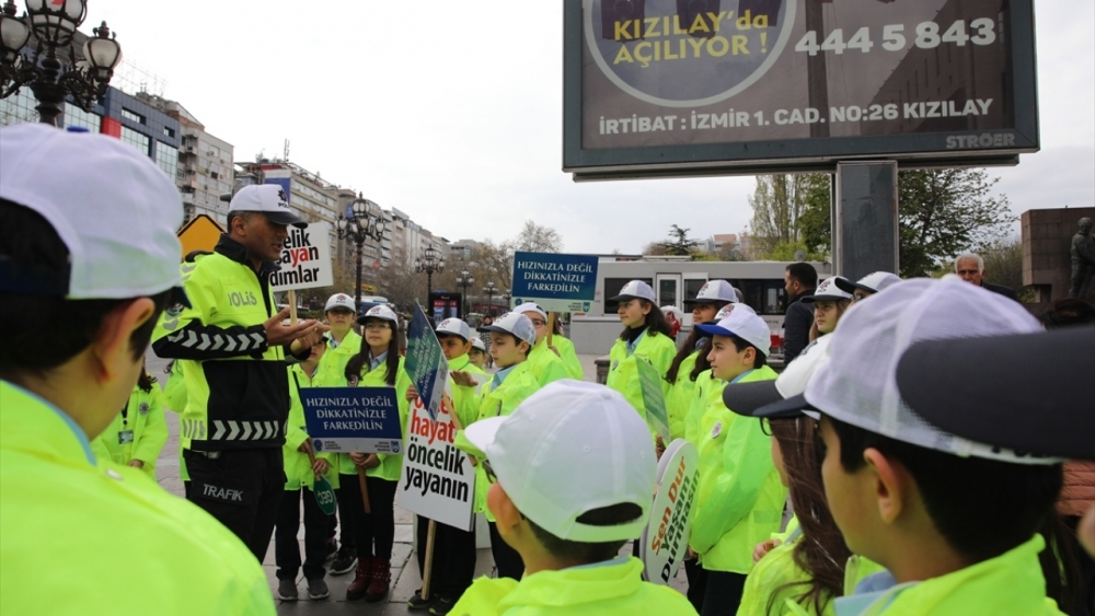 Minik polislerden denetim! 'Öncelik yaşayan adımlar' 5