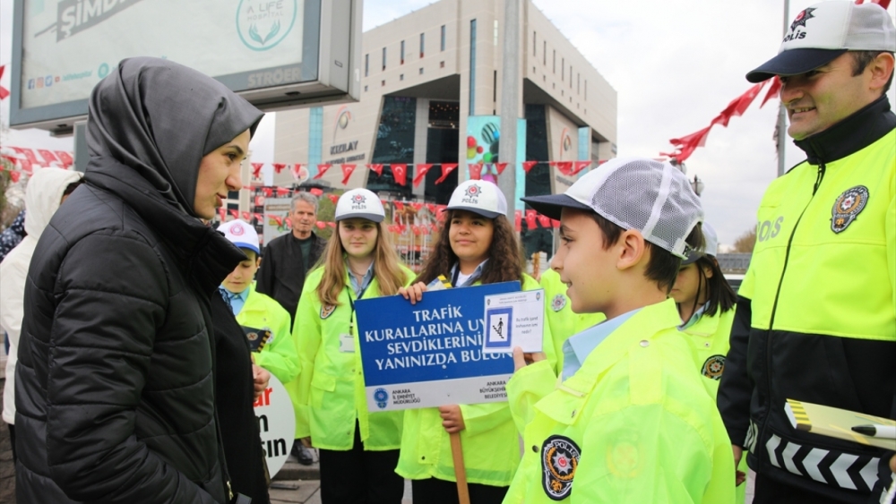 Minik polislerden denetim! 'Öncelik yaşayan adımlar' 6