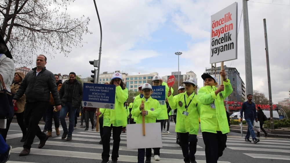 Minik polislerden denetim! 'Öncelik yaşayan adımlar' 7