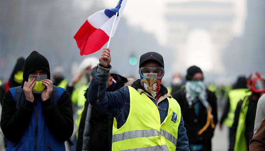Fransa'da polisin uyguladığı şiddet sonucu 11 kişi öldü 1