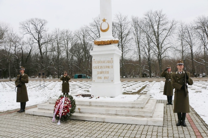 Şehitlerimizi gurbet topraklarına emanet bıraktık 22