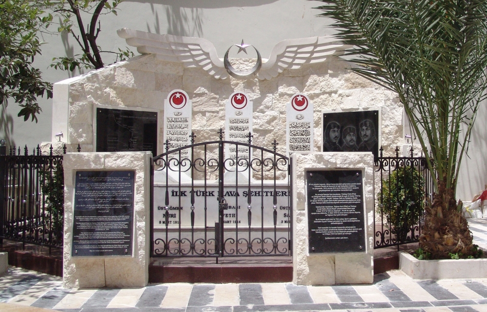 Şehitlerimizi gurbet topraklarına emanet bıraktık 30