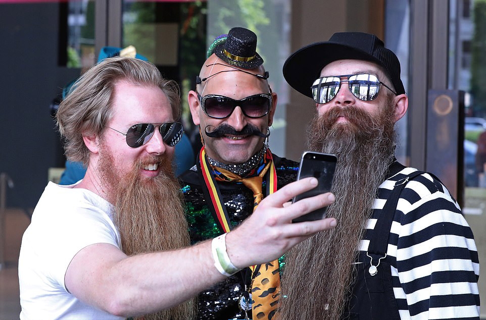 Bir sakaldan daha fazlası... 15