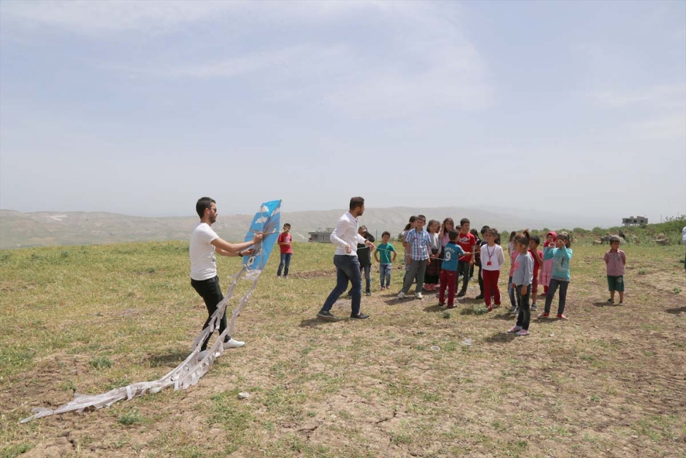 Uçurtmadan drone yaptılar hayallerini uçurdular 5