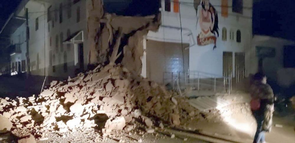 Peru'da şiddetli deprem meydana geldi 6
