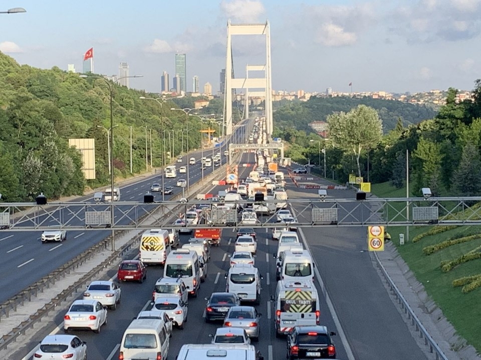 FSM'de onarım yoğunluğu başladı! Köprüde yoğunluk sabah yaşandı! 7