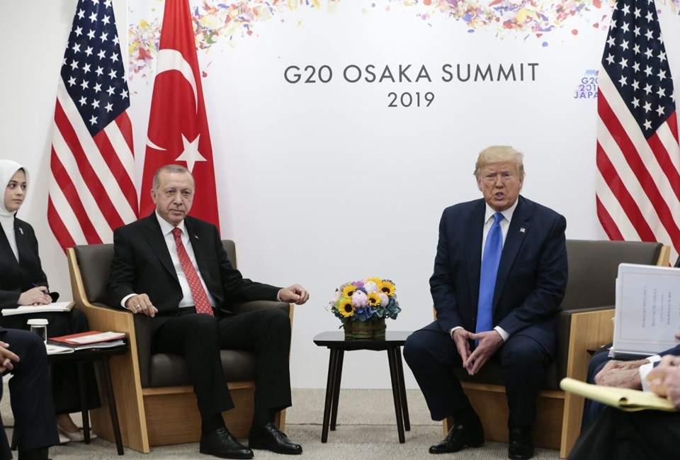 Cumhurbaşkanı Erdoğan, Trump ile görüştü! Tarihi görüşmede ilk mesajlar. 11