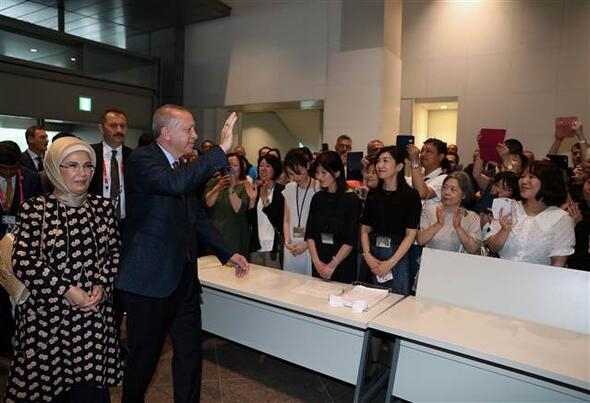 Cumhurbaşkanı Erdoğan'dan Japonya'da sergi ziyareti 3