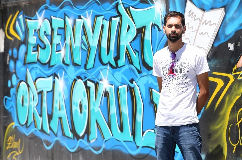 Esenyurt'un duvarları ve öğrencilerin hayatları grafitiyle renkleni 5