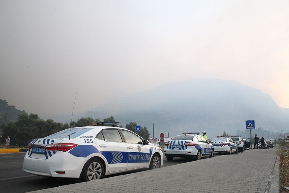 Muğla'daki orman yangını! 18 saat sonra kontrol altına alındı 8