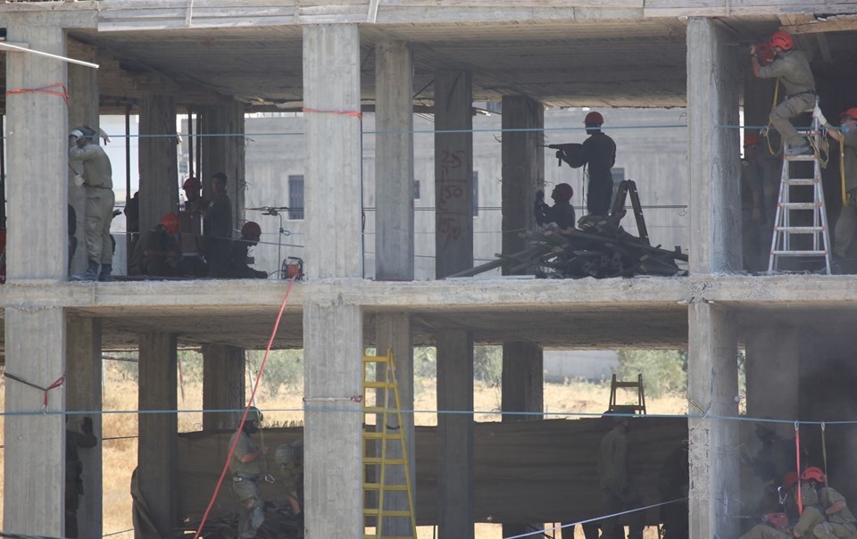 Doğu Kudüs'te yıkım gerginliği! Evleri yıkmaya başladılar 4