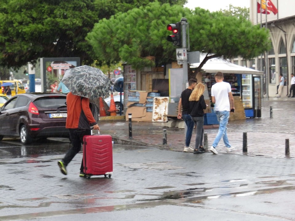 İstanbul'dan sağanak manzaraları! 6