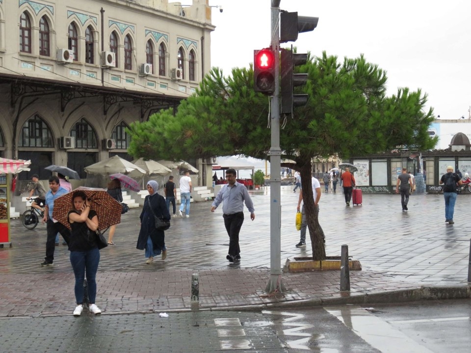 İstanbul'dan sağanak manzaraları! 8