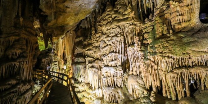 Yer altındaki gizemli dünya: Karaca Mağarası