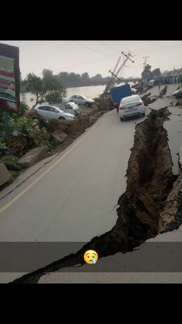 Pakistan’da 5.8 büyüklüğünde deprem 1