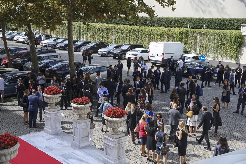 İstanbul'da 5.8 büyüklüğünde deprem sonrası panik 10